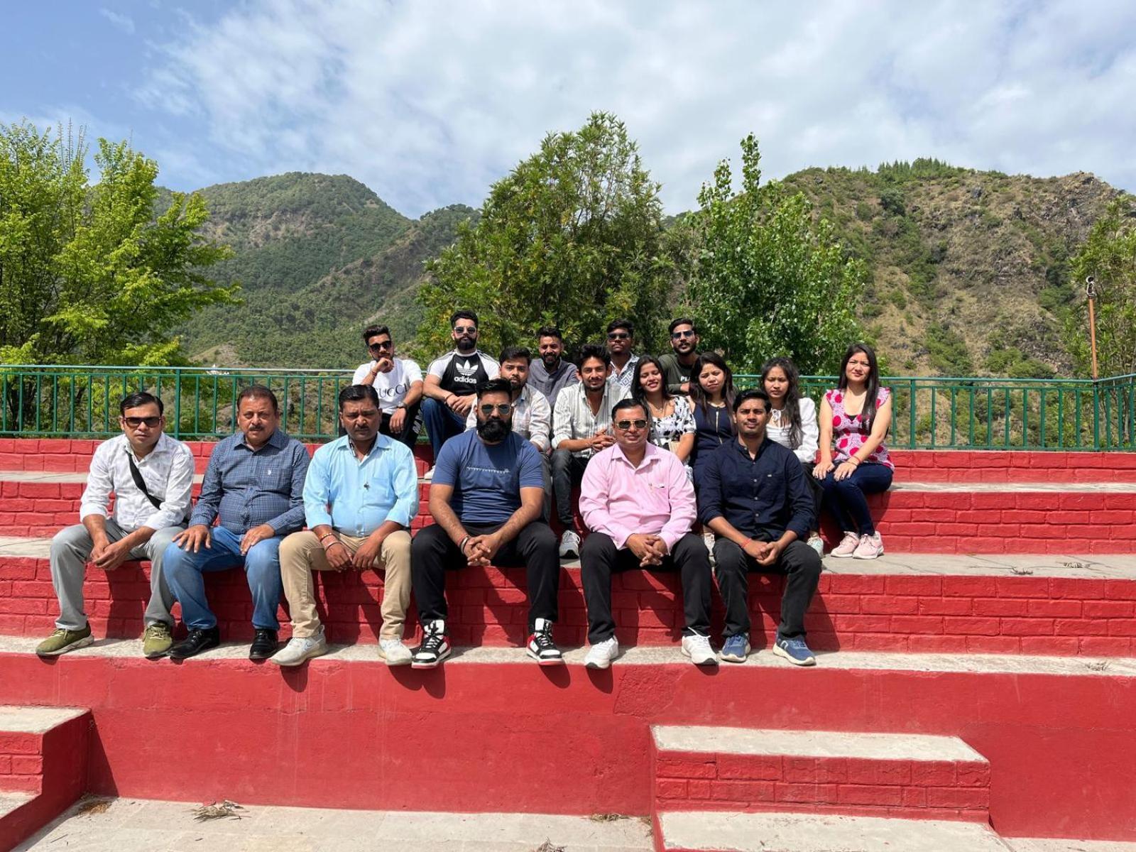 The Himalaya Retreat Resort, Experience Nature In The Lap Of Himalayas Масурі Екстер'єр фото